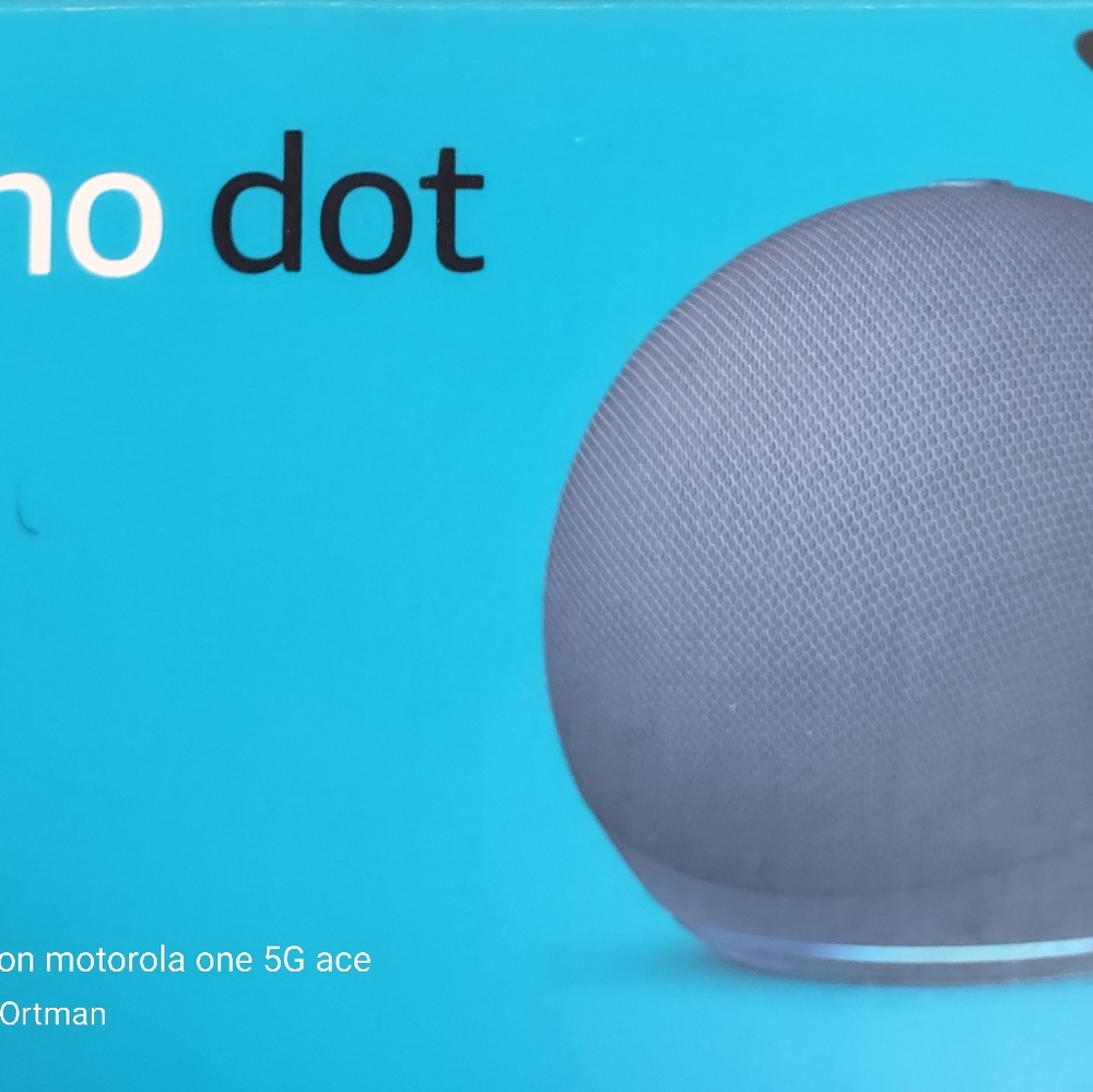 Amazon echo dot 5th generation deep sea blue with sengled Bluetooth bulb